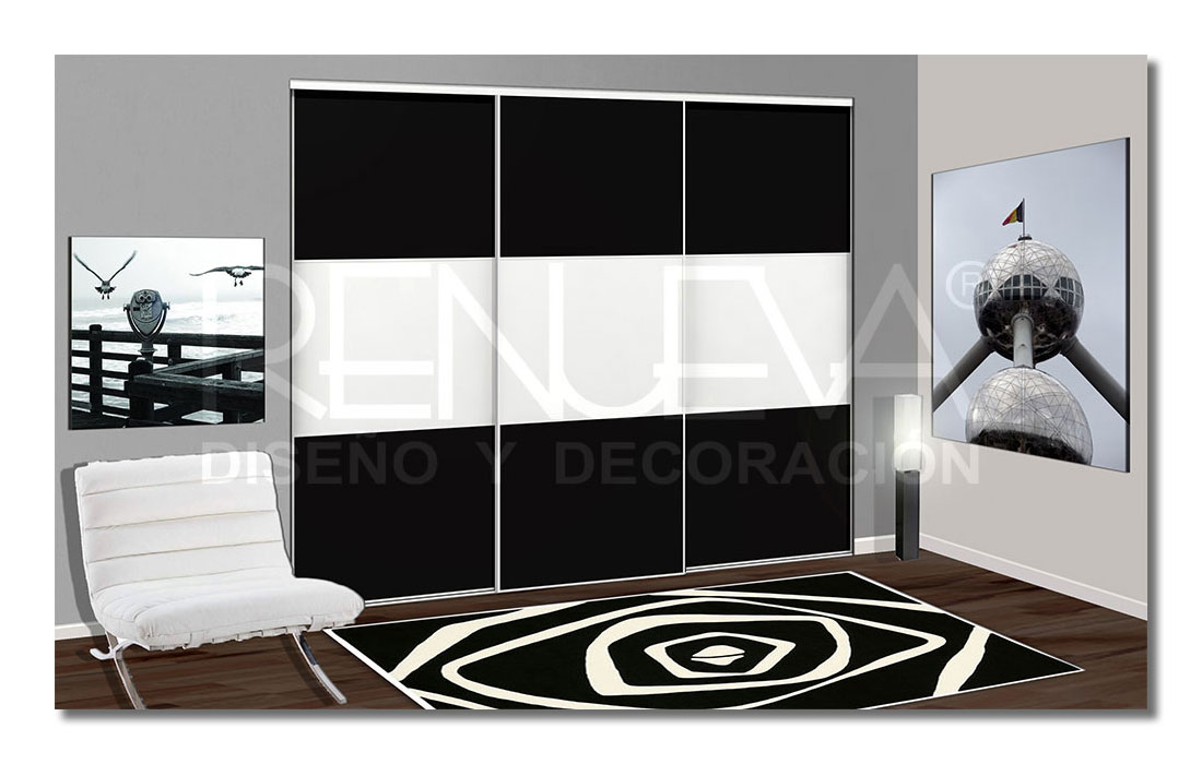 Frente corredera de 3 hojas, melamina blanco y negro, perfilería Minimal aluminio plata mate